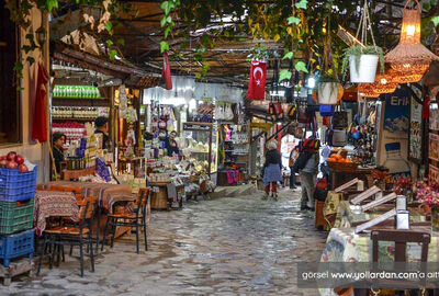 BURDUR-ISPARTA KALKIŞLI GÜNÜBİRLİK EFES ŞİRİNCE MERYEMANA KUŞADASI TURU